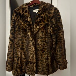 Calvin Klein Women's Animal Print Teddy Jacket Medium